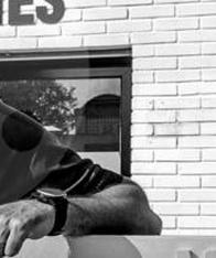 Tragedia: encontraron el cuerpo de extécnico del Valencia en la Costa de Indonesia tras morir en un naufragio 