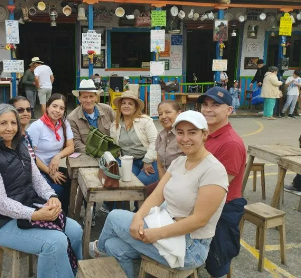 Fondas y Arriería también tiene su plan familiar que vive la Feria de Manizales en pleno día 