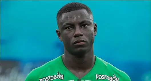 Nacional preocupado por Marino Hinestroza tras no presentarse a entrenamientos