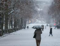 Una ola de frío mortal en Europa provoca accidentes y cancelaciones de vuelos en Francia