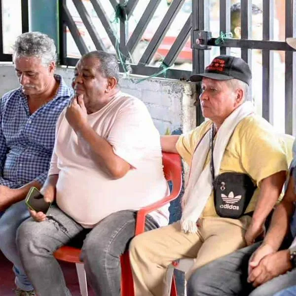 Esto les descontarán a los pensionados por salud con un salario mínimo