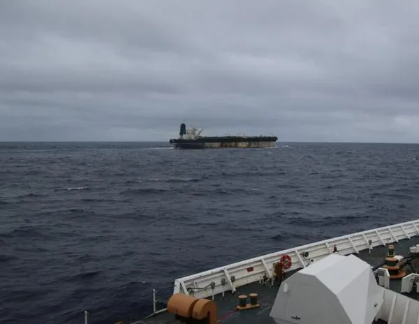 Estados Unidos anuncia la incautación de un petrolero ruso en el Atlántico Norte