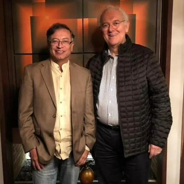 Negocio que desmiente exministro de Petro en Colombia: promete 35 millones