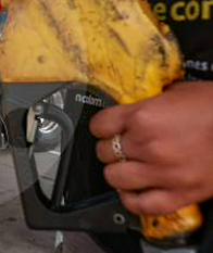 Gremio de estaciones de servicio pide claridad en el nuevo esquema de precios del diésel en Colombia