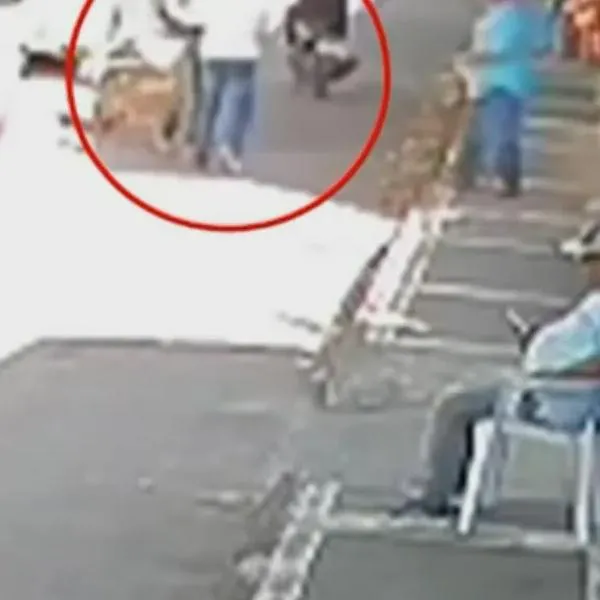 VIDEO | Hombre fue asesinado al defender a su hijo de robo en Antioquia; había retirado $30 millones