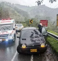Falla mecánica sería causante de accidente en vía Manizales-Bogotá 