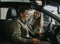 Comprar carro en 2026: opción que tienen colombianos en los centros comerciales