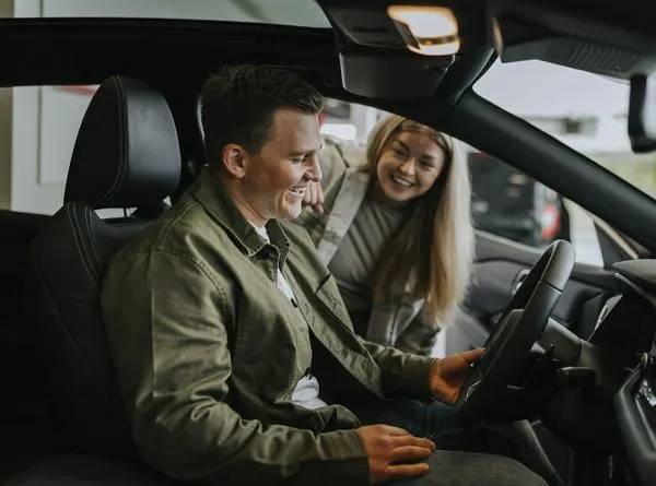 Comprar carro en 2026: opción que tienen colombianos en los centros comerciales