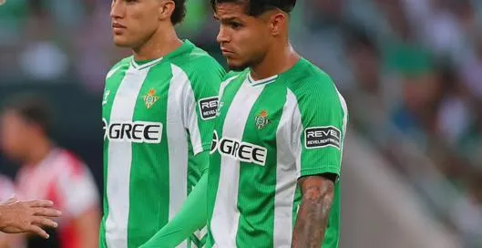 Al 'Cucho' Hernández y Nelson Deossa les tienen respeto en España; DT y sus elogios al Betis