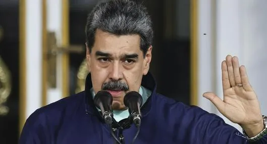 CARACAS, VENEZUELA - NOVEMBER 21: President of Venezuela Nicolás Maduro speaks during a march as part of the "Venezuelan Student Day" at Miraflores on November 21, 2025 in Caracas, Venezuela. (Photo by Jesus Vargas/Getty Images)