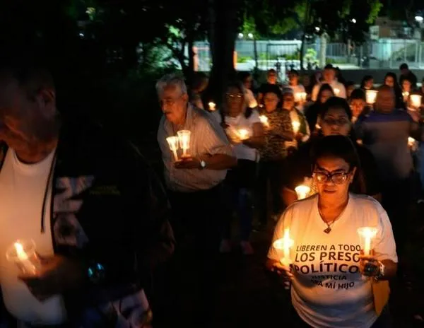 Familiares de presos políticos de Venezuela insisten en su reclamo de más excarcelaciones