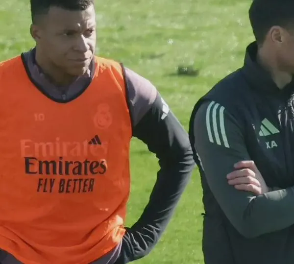 ¿Kylian Mbappé jugará la final de la Supercopa de España?; Xabi Alonso y el último reporte