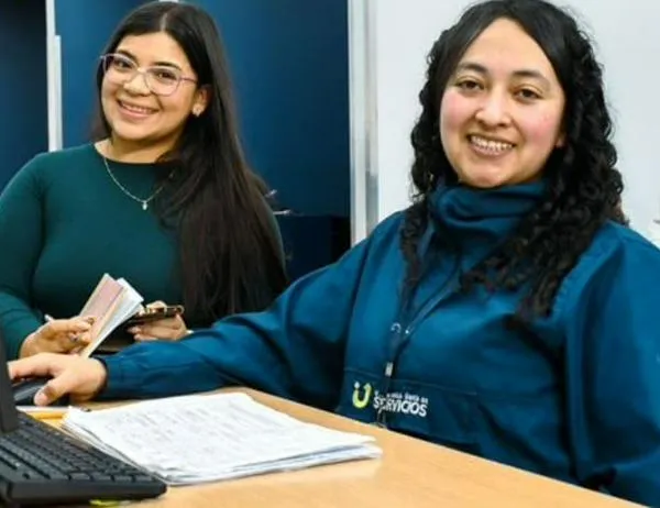 Revisa las tarifas de trámites de tránsito y transporte en Bogotá para 2026 