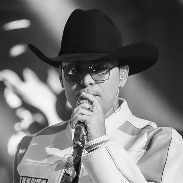 "Estaba fallando": salen a la luz últimas palabras de Yeison Jiménez antes de morir sobre avioneta. Preparan homenajes en Bogotá. 