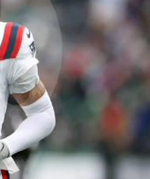 Jugador colombiano de la NFL que busca llegar al Super Bowl sufrió lesión que lo tiene en protocolo de conmoción cerebral