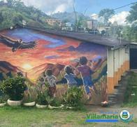 A los estudiantes los recibirán con estos murales, reflejos de la naturaleza exhuberante del municipio