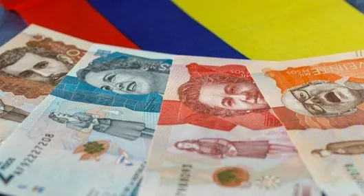 Foto de dinero en Colombia, en nota de qué pasó con tutela al salario mínimo 2026 en Colombia y cuál fue la sentencia