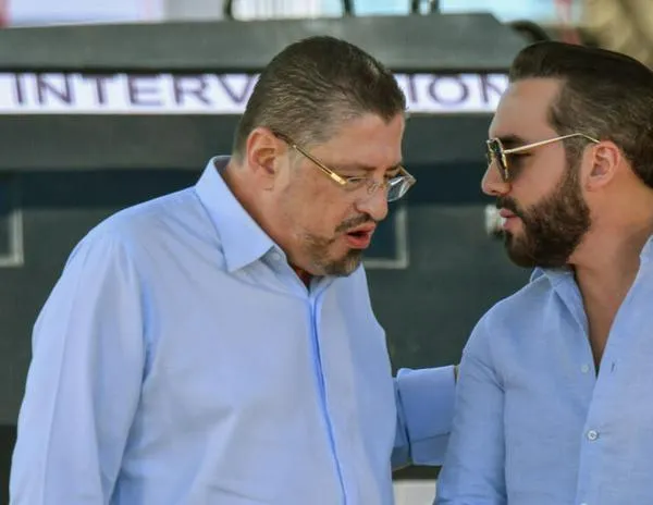 Bukele exporta a Costa Rica su megarcárcel y agita la campaña electoral