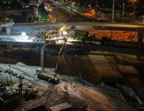 Se fundió la dovela central del nuevo puente sur de la avenida Primero de Mayo con carrera 68  