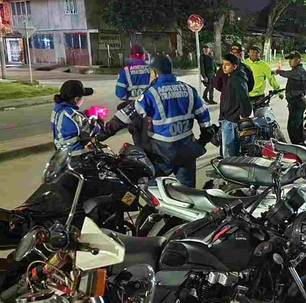 Motociclistas tienen nueva multa de más de $ 1'000.000 por exceso de ruido