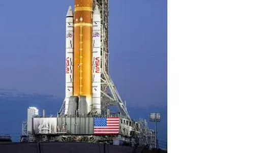 La NASA alista un cohete clave para Artemis II, su primer vuelo lunar tripulado en décadas