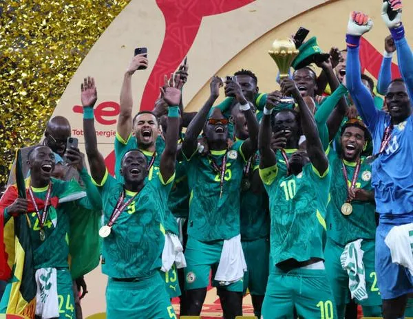 Una accidentada final frustró a Marruecos y dejó la Copa Africana de Naciones en manos de Senegal