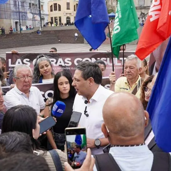 Mauricio Lizcano confirmó ir a primera vuelta de elecciones: busca otra consulta