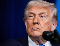 Trump anuncia una reunión sobre Groenlandia en Davos tras hablar con el secretario general de la OTAN