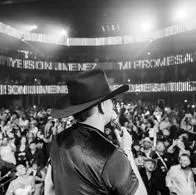 Publican fotos de las cenizas de Yeison Jiménez, luego de la cremación y con emotivo homenaje en su natal Manzanares, Caldas. 