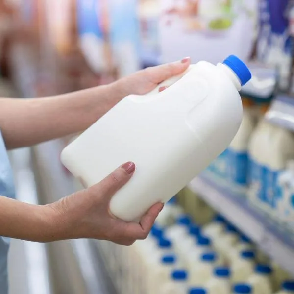 Golpe duro para la leche que se produce en Colombia por novedad grande que hay con EE. UU. Varios productos no pagarán arancel. 