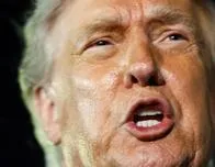 “No hay vuelta atrás” sobre Groenlandia: Trump critica a Macron y Londres, mientras filtra mensajes en Truth Social