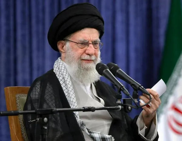 Irán advierte “declaración de guerra” y “decreto de yihad” si el líder supremo es atacado