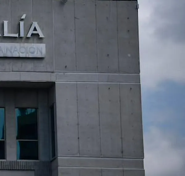 Renunció Andrea Verdugo, directora jurídica de la Fiscalía y esposa de minjusticia