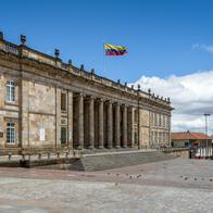 Recorte salario congresistas Colombia: Lidio García apunta a Petro