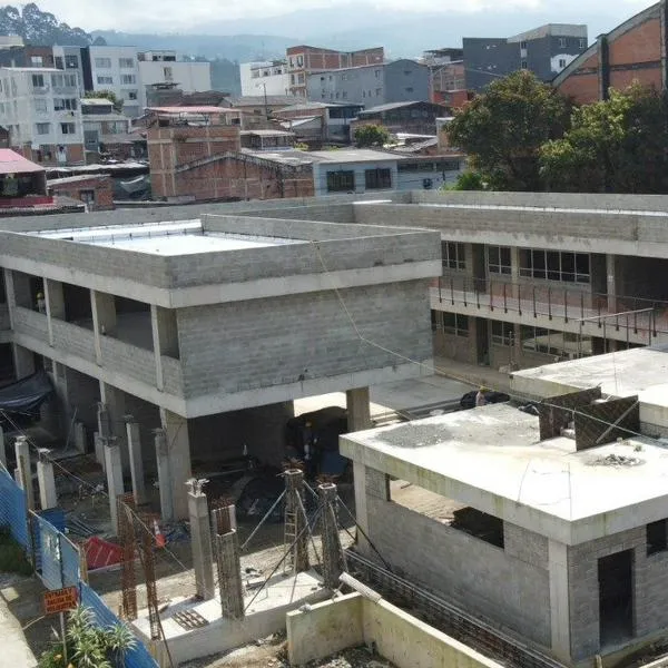 Por fin se ve avance en nueva infraestructura educativa