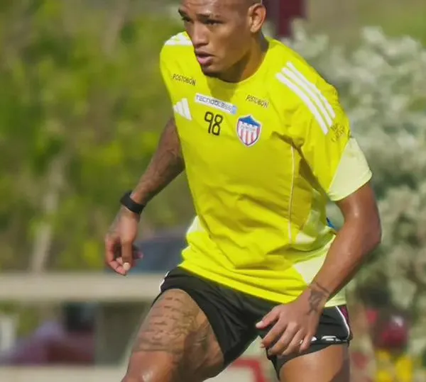 Jermein Peña estalló a la llegada de Junior a Bogotá; ¿lo iban a robar?