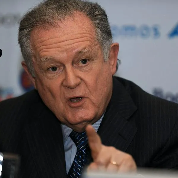 Cómo es nuevo negocio de Aval, de Luis C, Sarmiento Ángulo, con 2 bancos grandes