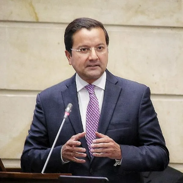 David Luna sorprendió con arriesgado video que causó comentarios en redes