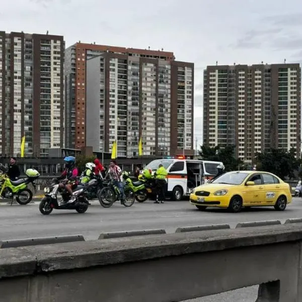 Joven se lanzó del puente de la avenida Américas con 68 (Bogotá): es la segunda vez que lo intenta y ahora recibirá apoyo psicológico. 