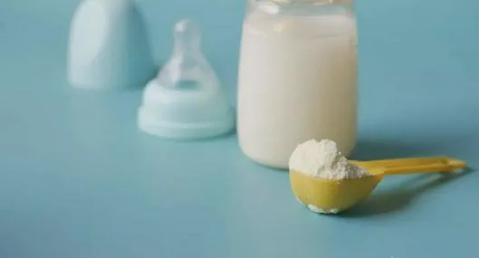 Aumenta a 55 países la prohibición de leche de Nestlé por riesgo de toxina