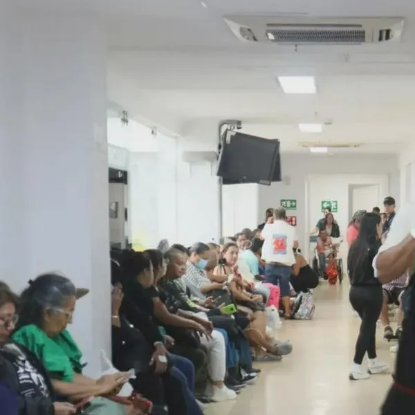 Cinco meses después, San Juan de Dios vuelve a atender usuarios de Nueva EPS