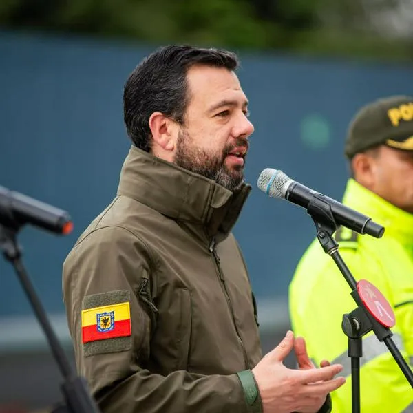 Explosión centro de Bogotá: un muerto por ataque con granada, Galán ordena toma