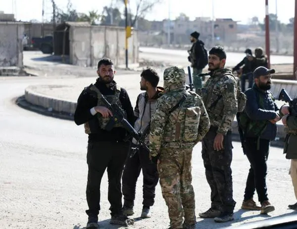 Presionados por Damasco para integrarse al Estado, ¿qué depara el futuro para los kurdos sirios?