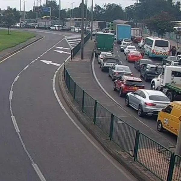 Cómo evitar el trancón en la Calle 80 de Bogotá: vías alternas por accidente de hoy