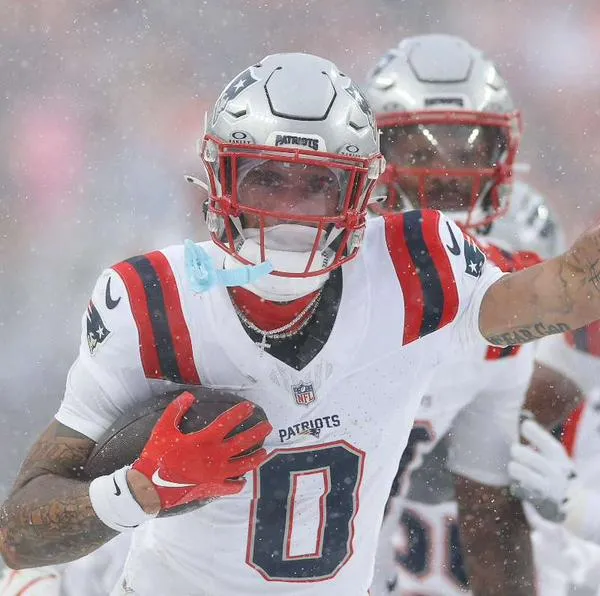 Christian González, primero de Colombia en Super Bowl de la NFL con los Patriots