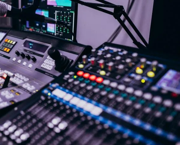 Cambios en la radio de Manizales: qué emisoras se movieron y por qué. 