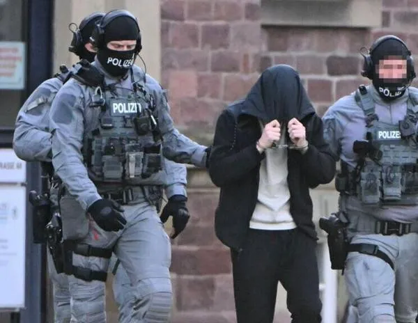 Alemania: apertura del juicio a ocho separatistas neonazis acusados de terrorismo