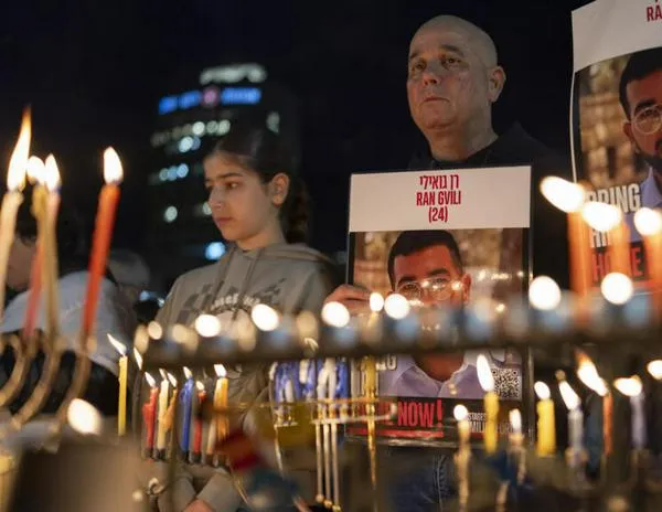 Israel recupera cuerpo del último rehén en Gaza; Hamás reclama la apertura total del paso de Rafah