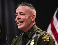 Bovino dejará Minneapolis mientras Trump reorganiza la operación migratoria