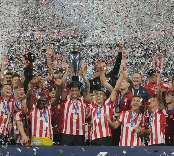 Negociación de delantero colombiano sería récord para club en Brasil; supera a goleador de Nacional